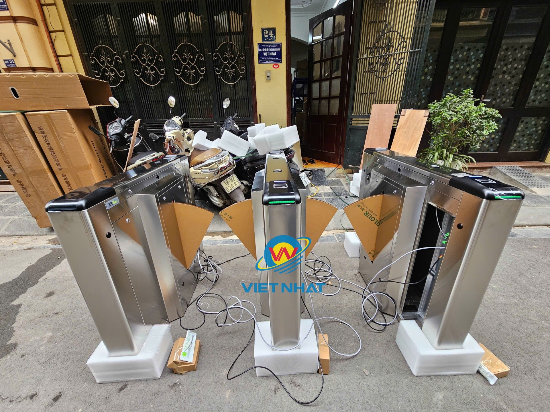 Cổng kiểm soát Flap barrier ZKTeco FBL9000Pro/FBL9200Pro